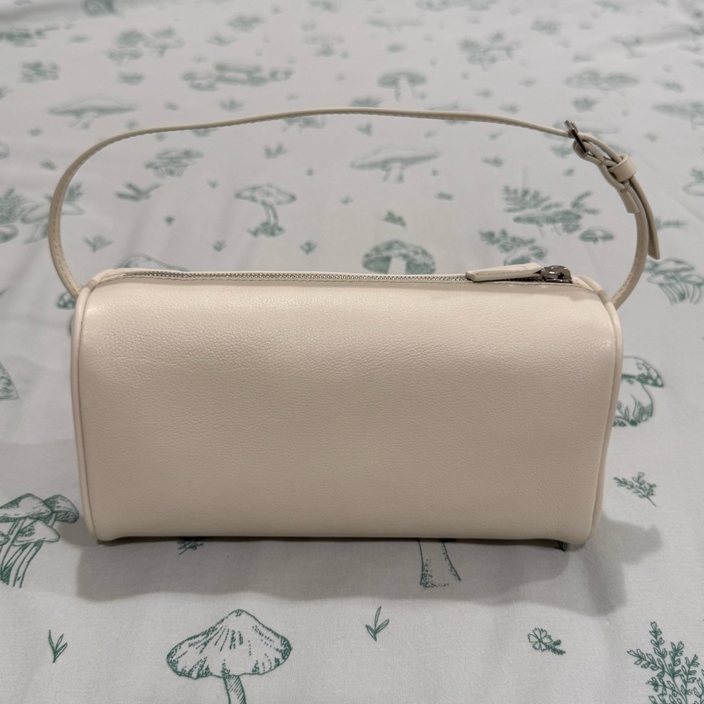 The Row 90s Bag in Leather - Ivory
